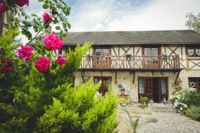 Hotels in Fourges